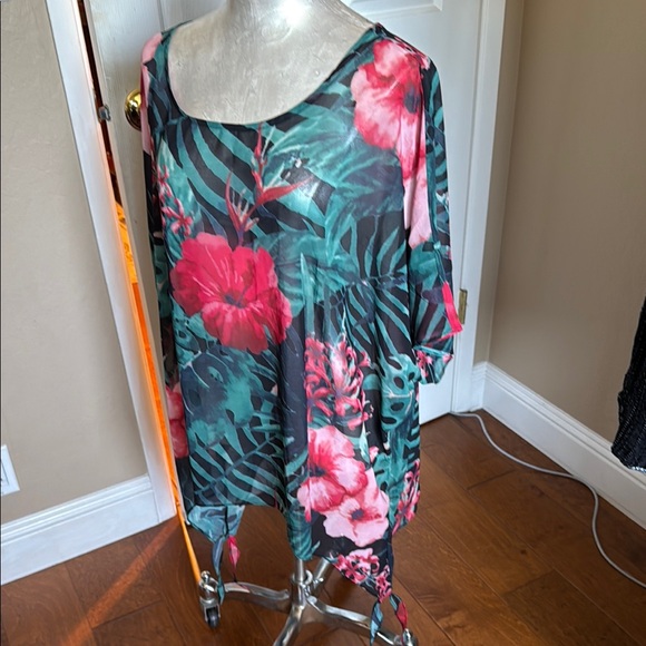 Like New Colleen Lopez Women’s Semi Sheer Tropical Floral Tunic Top size Large - Picture 2 of 11
